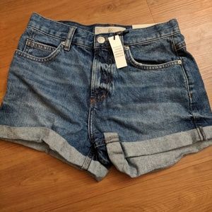 Rosa mid rise easy fit