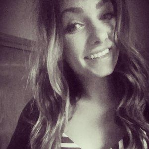 Meet your Posher, Cassandra