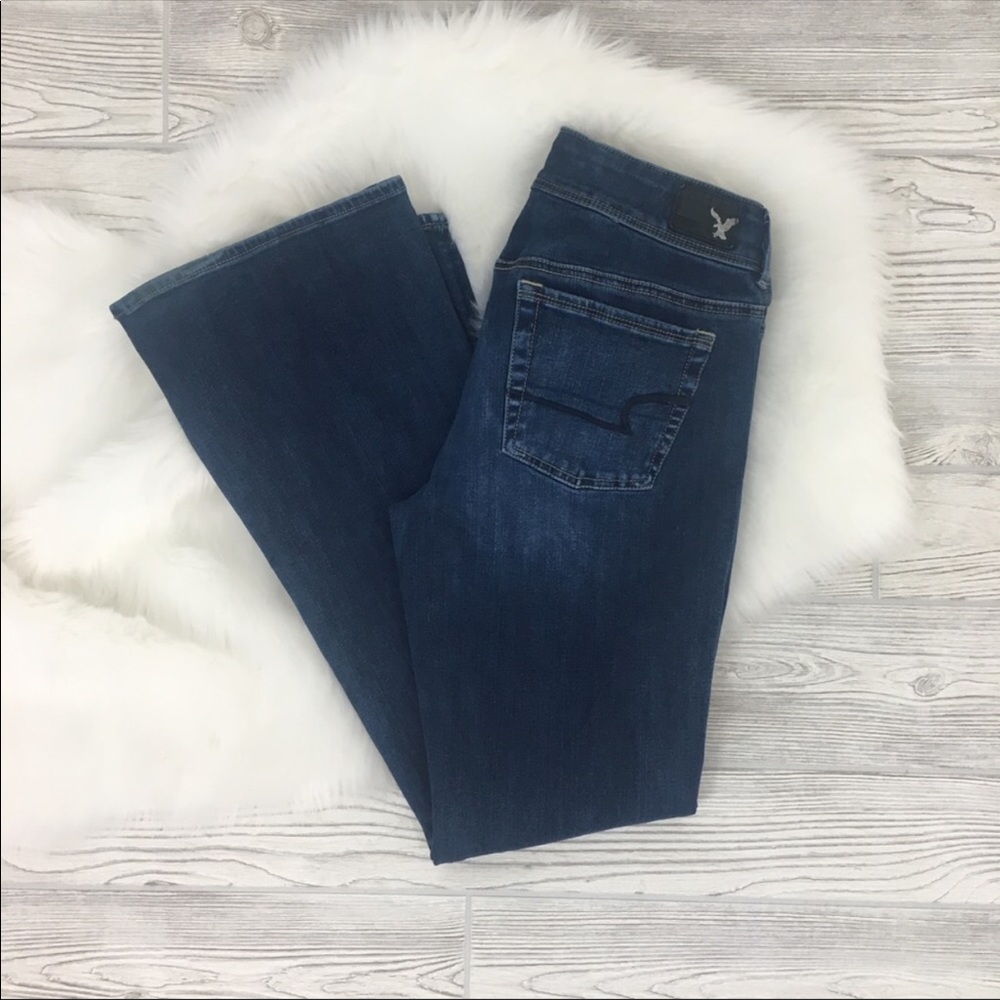 Size 8 American eagle ae Kickboot flare jeans