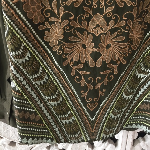 Embroidered Military Green Jacket - Picture 4 of 7