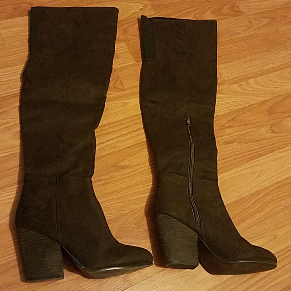 H&M Suede Heel Boots
