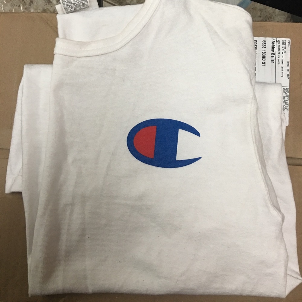 CHAMP‼️ON TSHIRT