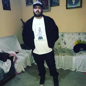 Meet your Posher, Efrain