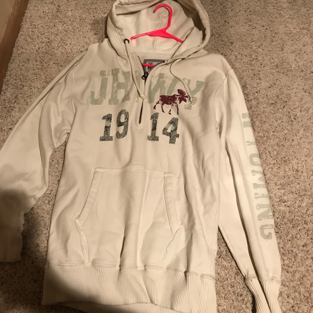 Warm cream color sweatshirt