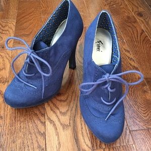 Fioni Blue Suede Lace Up Heels Oxford Vintage