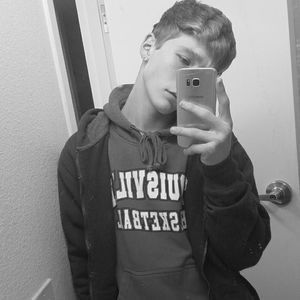 Meet your Posher, Sean