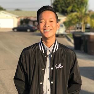 Meet your Posher, Phillip