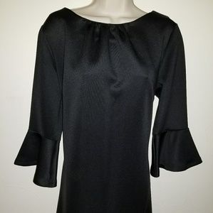 Bell sleeve dress