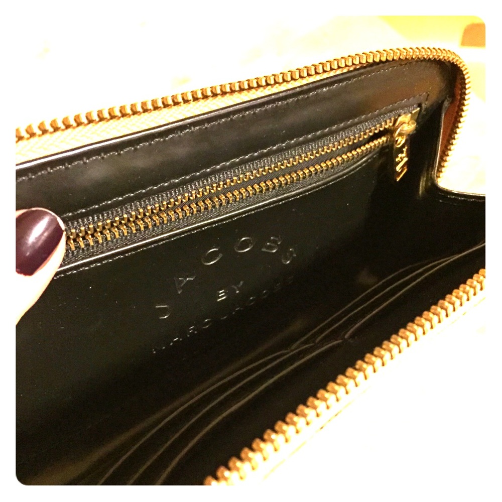 Marc Jacobs wallet SOLD