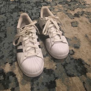 Adidas Superstars, sz 7