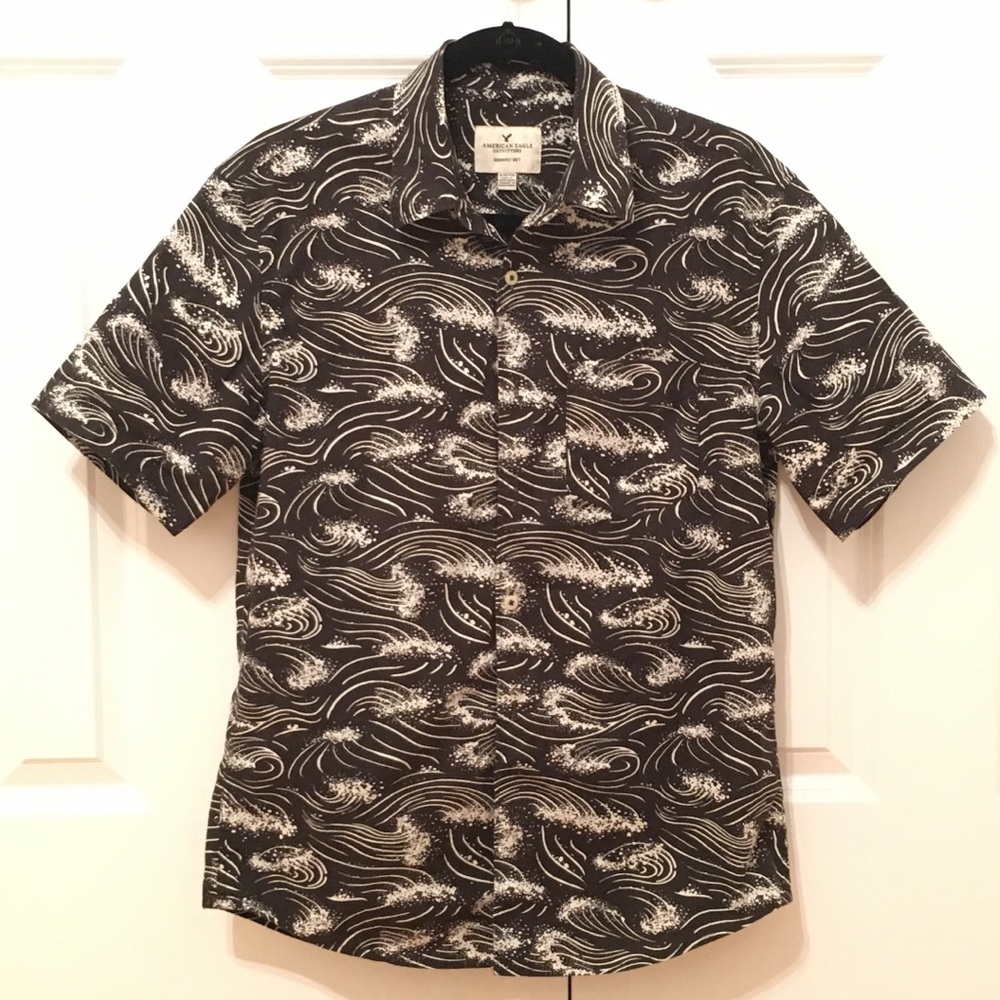 American Eagle Button Up Short Sleeved Shirt