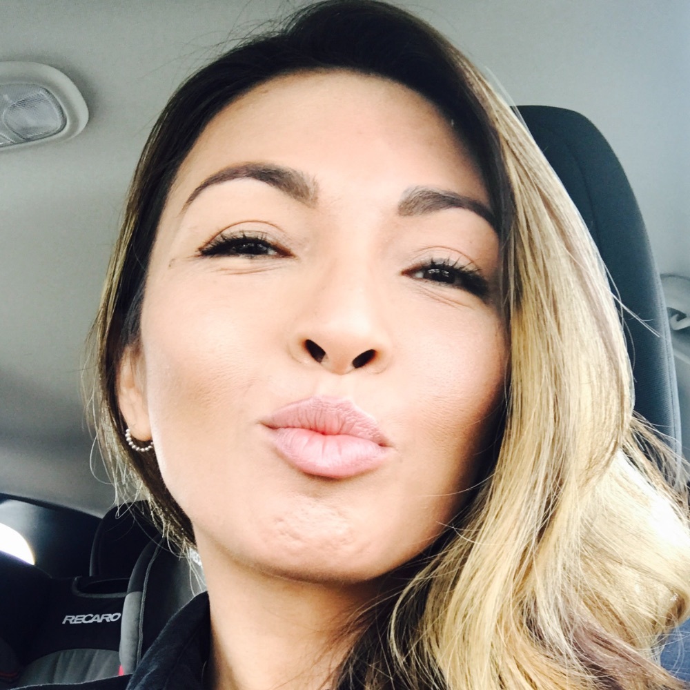 Meet your Posher, Alexandra