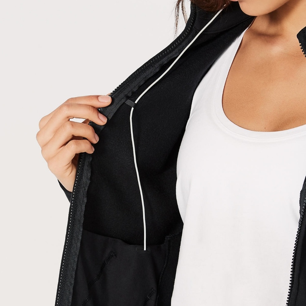 Lululemon Athletica black jacket - Picture 3 of 6