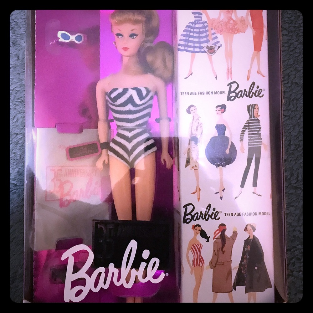 💜💛💚1993 35 yr anniversary Barbie💜💛💚
