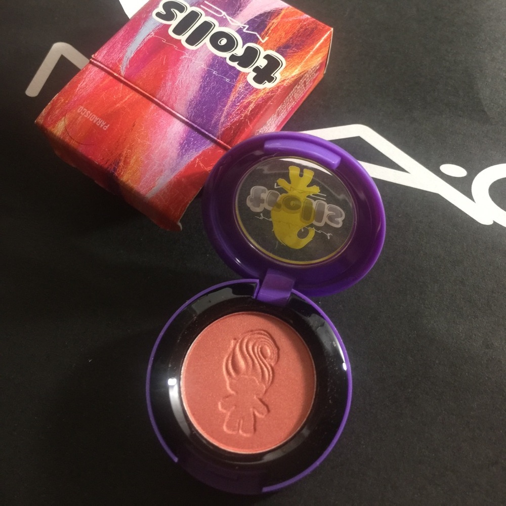 MAC TROLLS PARADISCO EYESHADOW