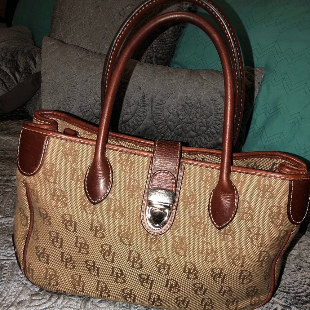 Dooney & Bourke Handbag