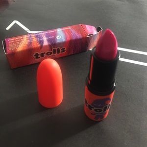 MAC TROLLS DANCE OFF PANTS OFF LIPSTICK