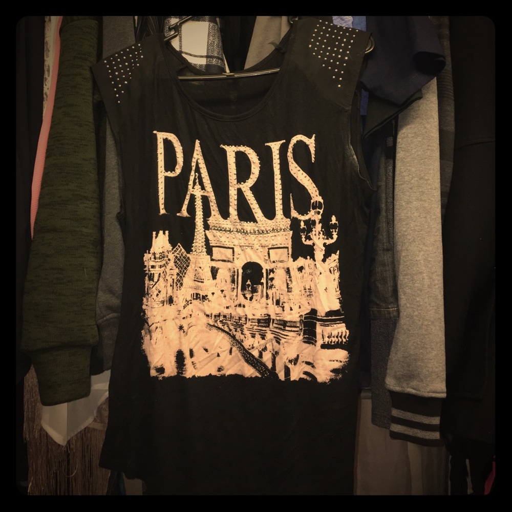 Medium beautiful Paris top ❤️ with rhinestones