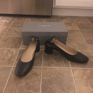 I am selling the Day Heel by Everlane in a size 9.