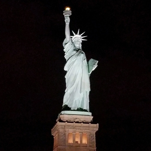 Meet your Posher, Joshua - Picture 1 of 1