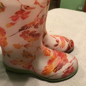 Rain boots