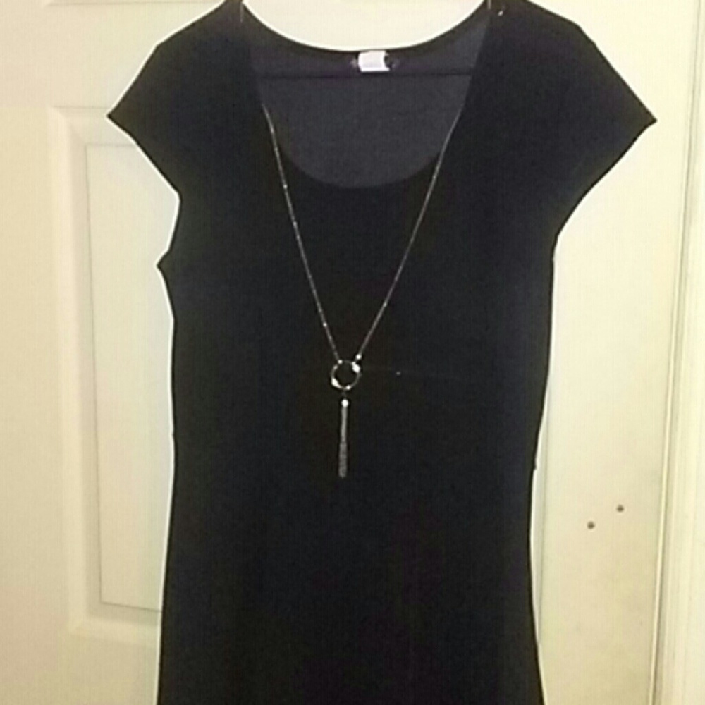 Black Dress With Gold Chain