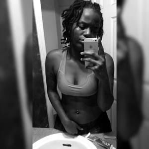 Meet your Posher, Janél