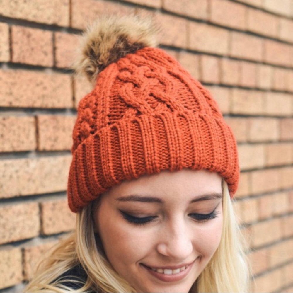 NEW Cozy Orange Knit Beanie with Pom Pom

NEW with tags.