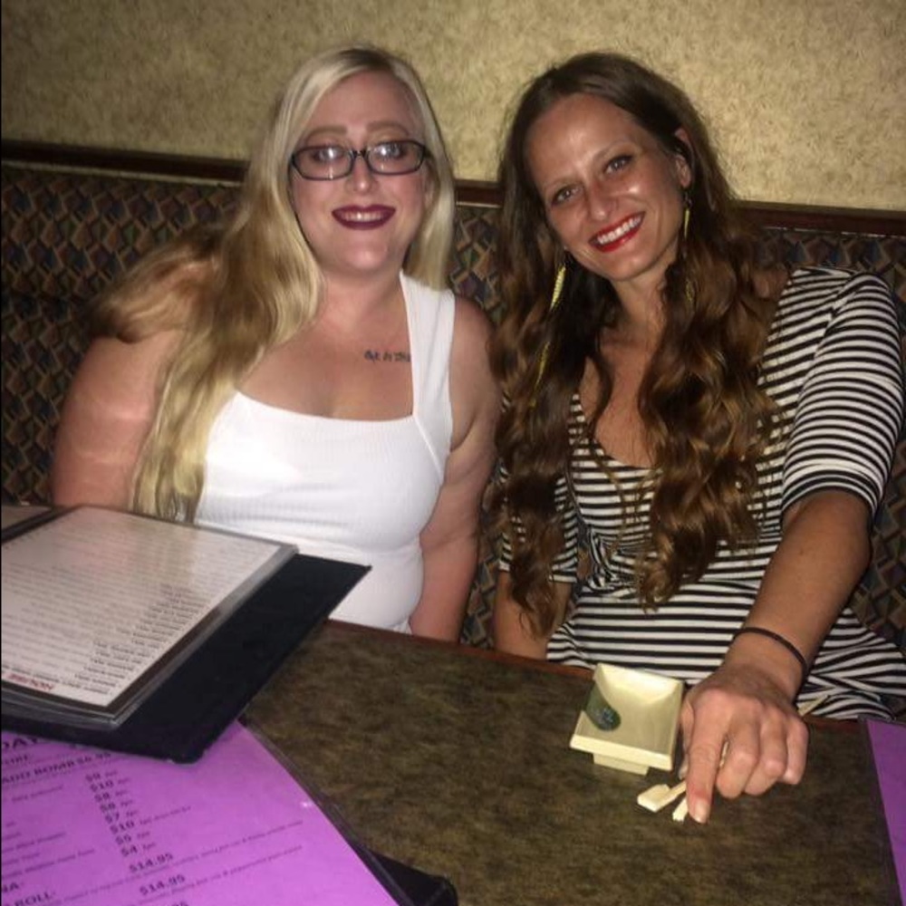 Meet your Posher, Lauren