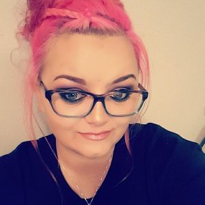 Meet your Posher, Cassie