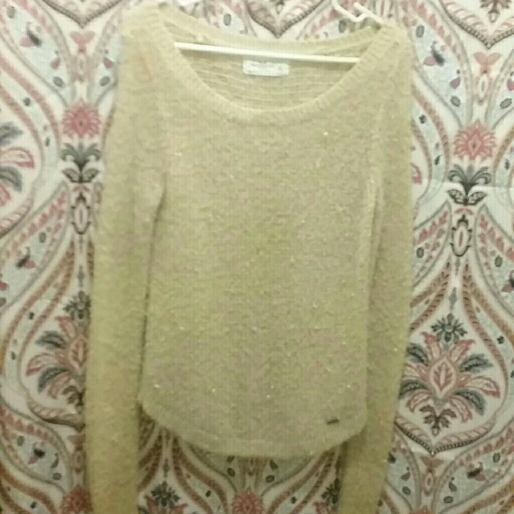 Sweater fits like med /small