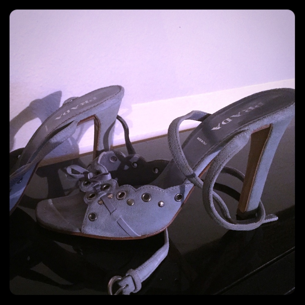 Prada light blue Vero Cuoto Italy size 39 sandals