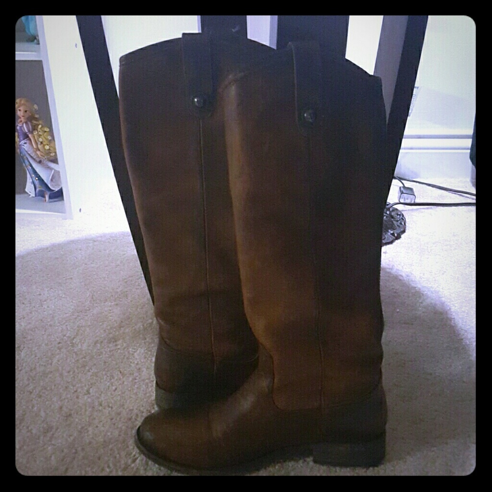 Frye Melissa Button boots size 6