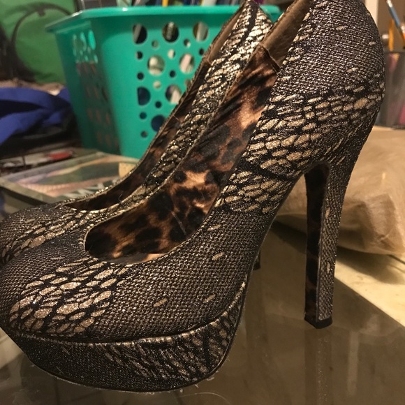 Betsey Johnson Heels - Picture 4 of 8