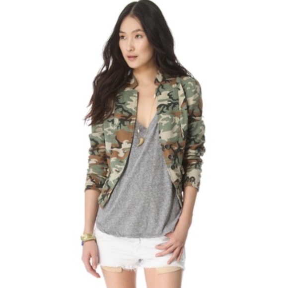 Free People Textured Camo Fitted Blazer. - Picture 2 of 5