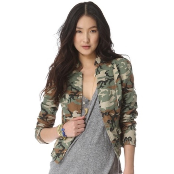 Free People Textured Camo Fitted Blazer. - Picture 3 of 5