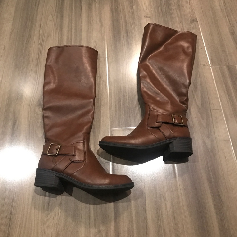 Arizona Jean Company Cognac Boots