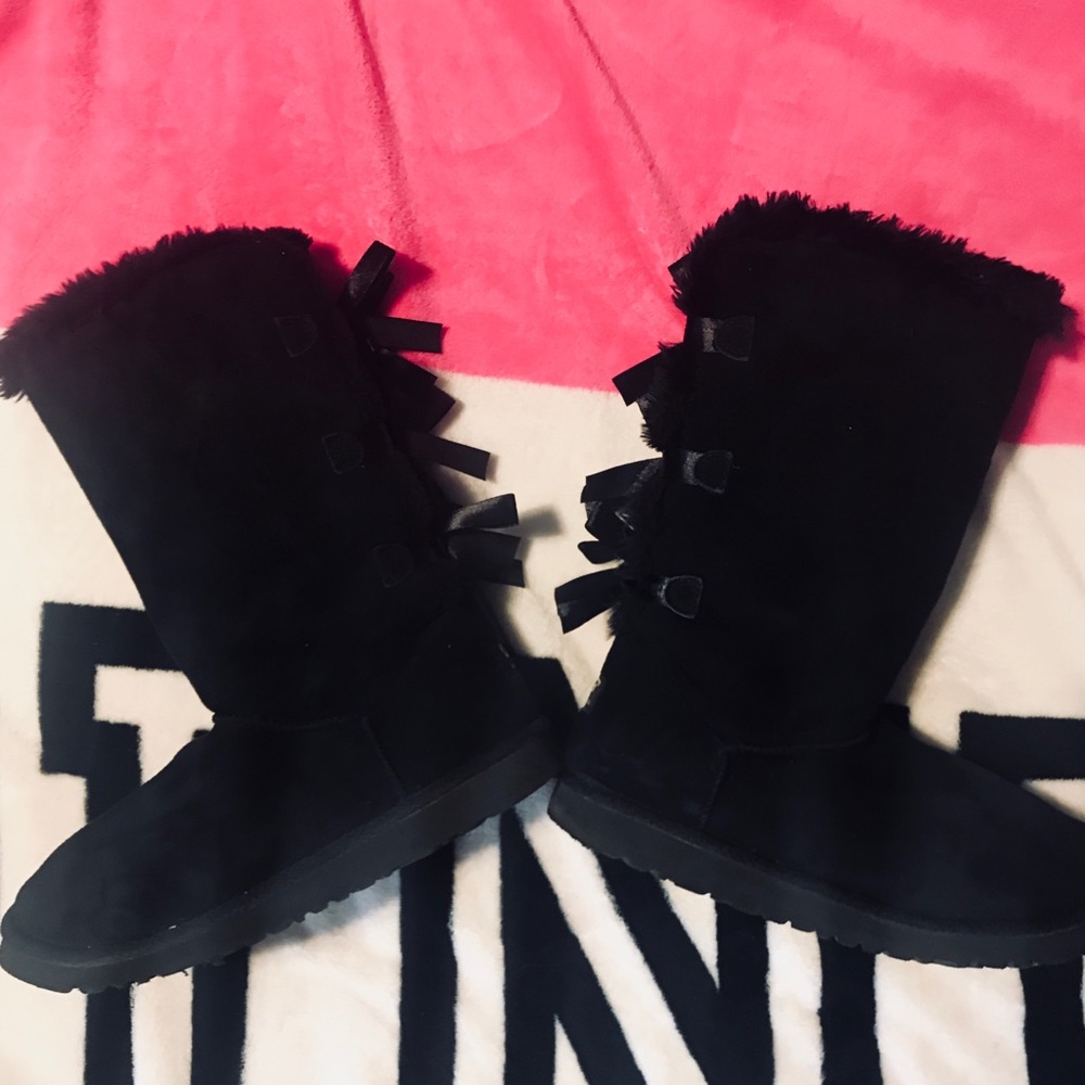 Women’s Black Ugg’s