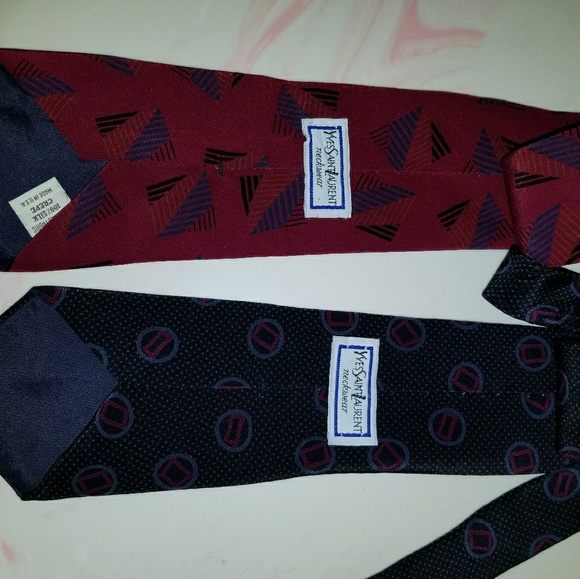 Yves Saint Laurent - Picture 3 of 3