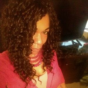 Meet your Posher, Tanya