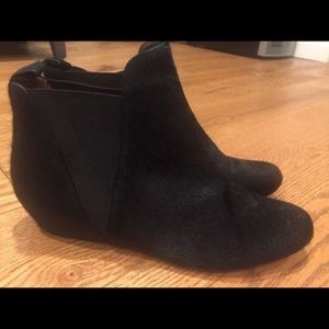 Elizabeth and James short Pony Hair booties