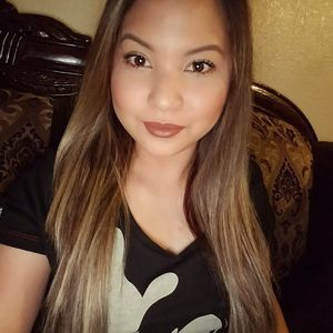 Meet your Posher, Angie