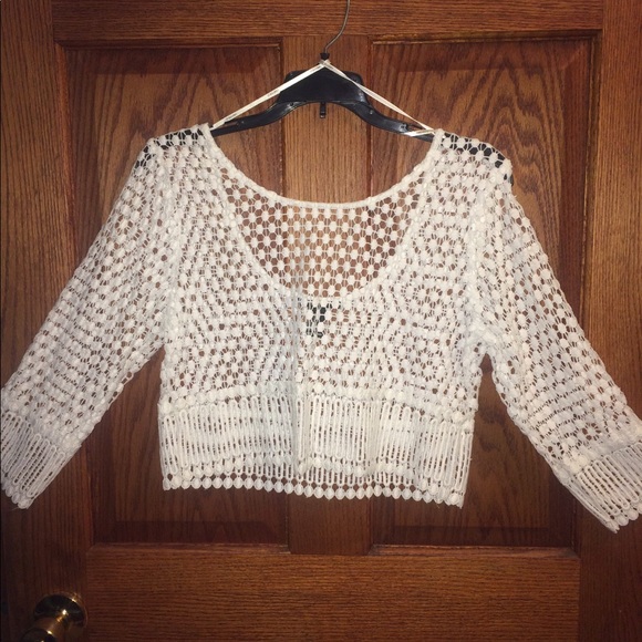 Forever 21 Tops - Forever 21 Crop Top