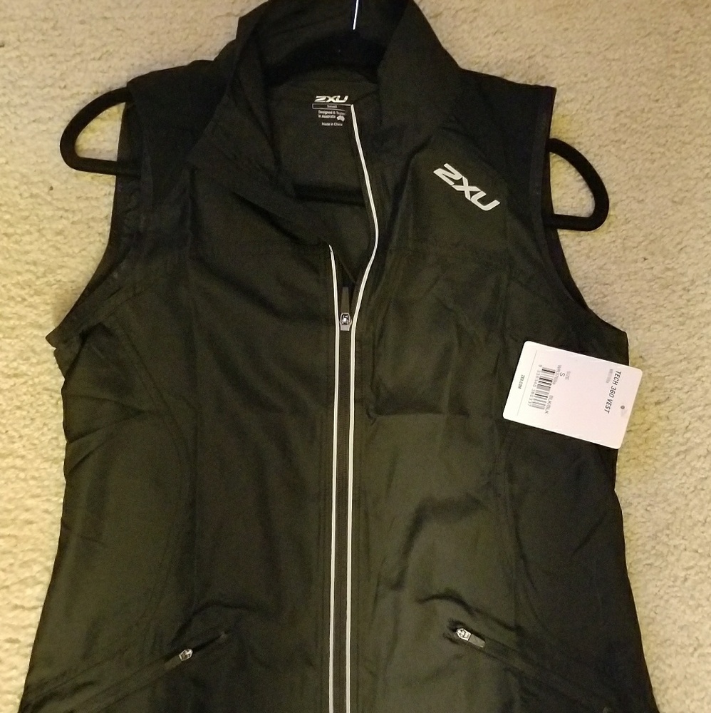 Blk 2XU Tech 360 Vest For Women