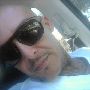 Meet your Posher, Raymond