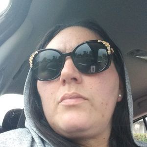 Meet your Posher, Diana