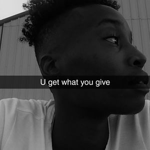 Meet your Posher, Faryn