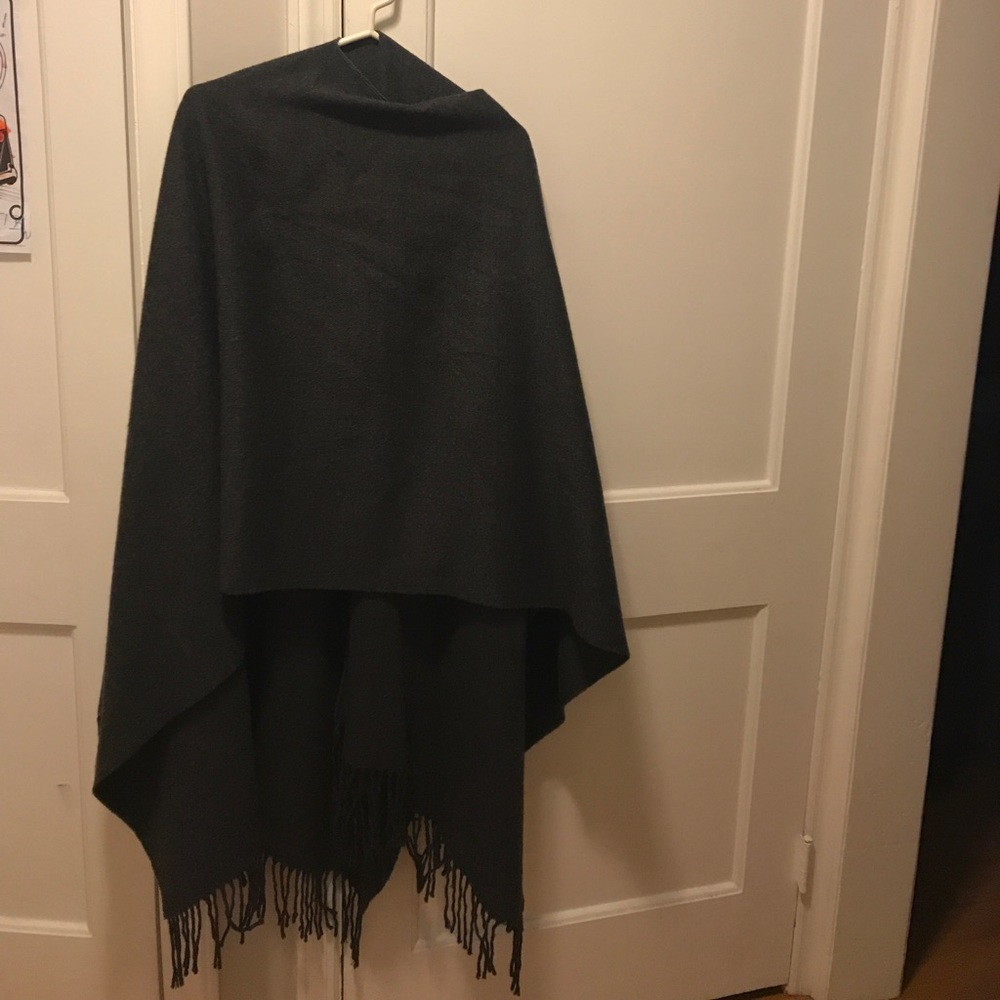 Charcoal colored wrap one size