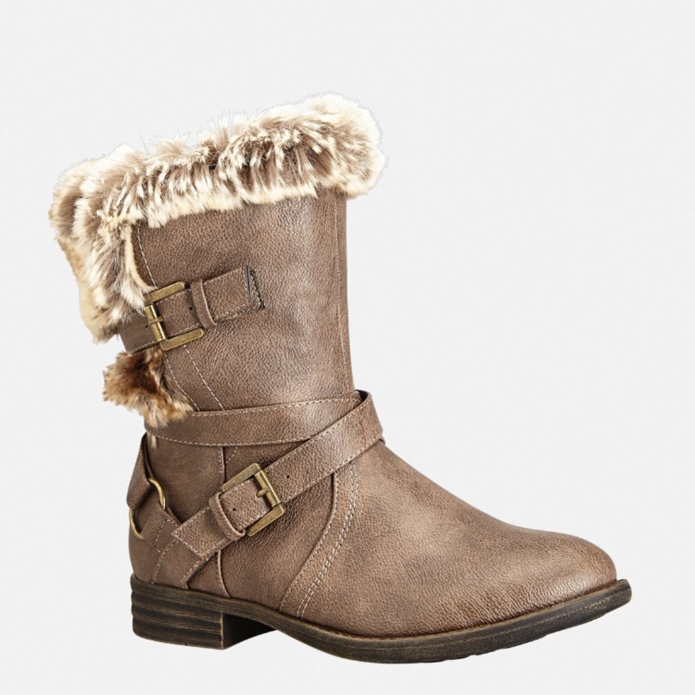 Cloudwalker faux fur midi boot 12W NIB