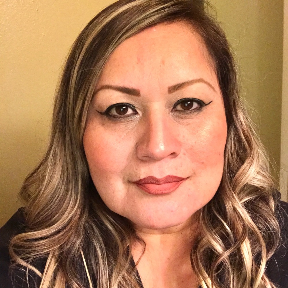 Meet your Posher, Dana